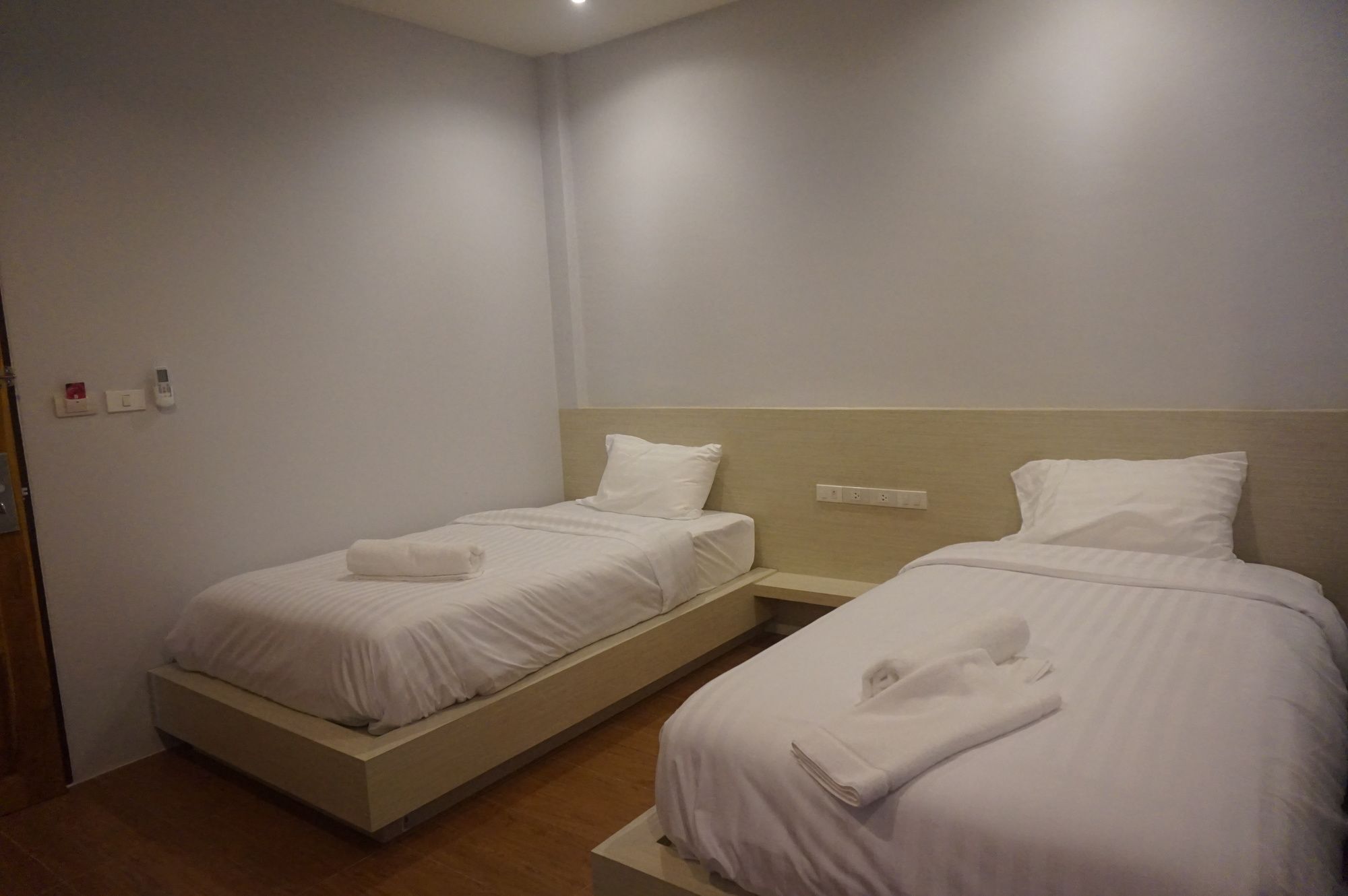 Hotel Lin House Thalang Zewnętrze zdjęcie